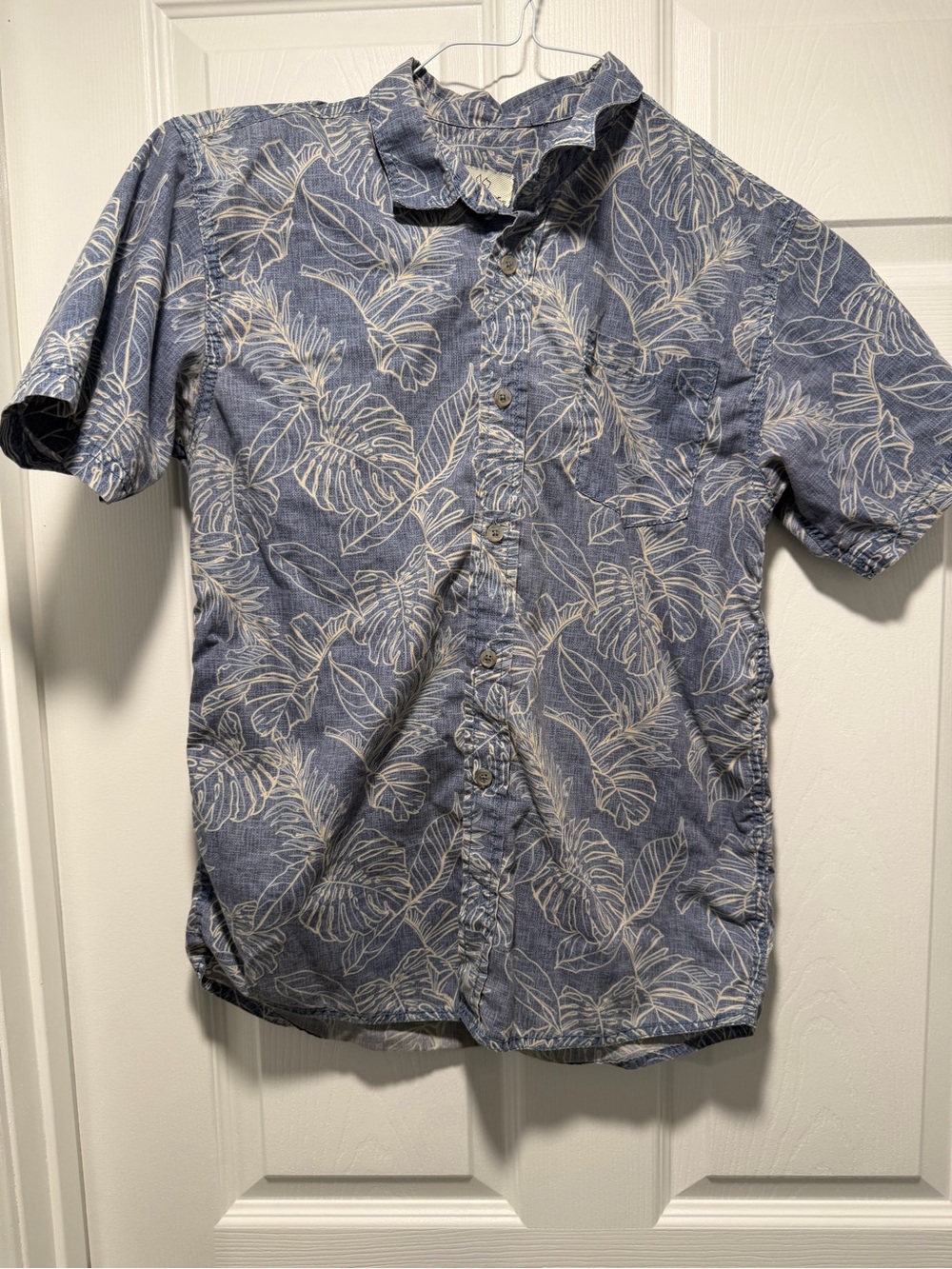 Burnside Boys  Blue/White Hawaiian Floral Short Sleeve Button-Up L (14-16)
